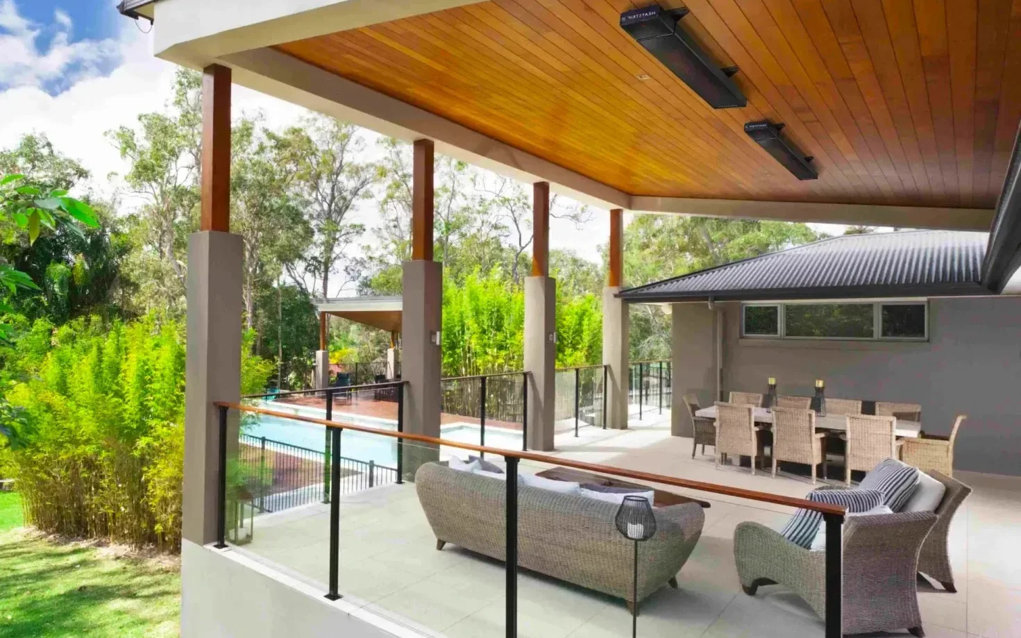 Chauffages de Terrasses et Espaces Extérieurs : Solutions Heatstrip et Heatscope